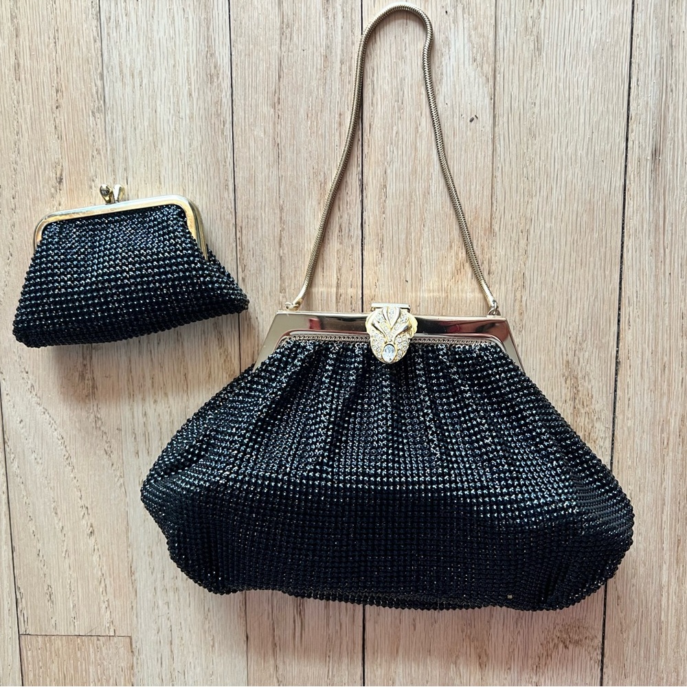 VINTAGE WHITING & DAVID BLACK:GOLD METALLIC BAG & COIN PURSE SET